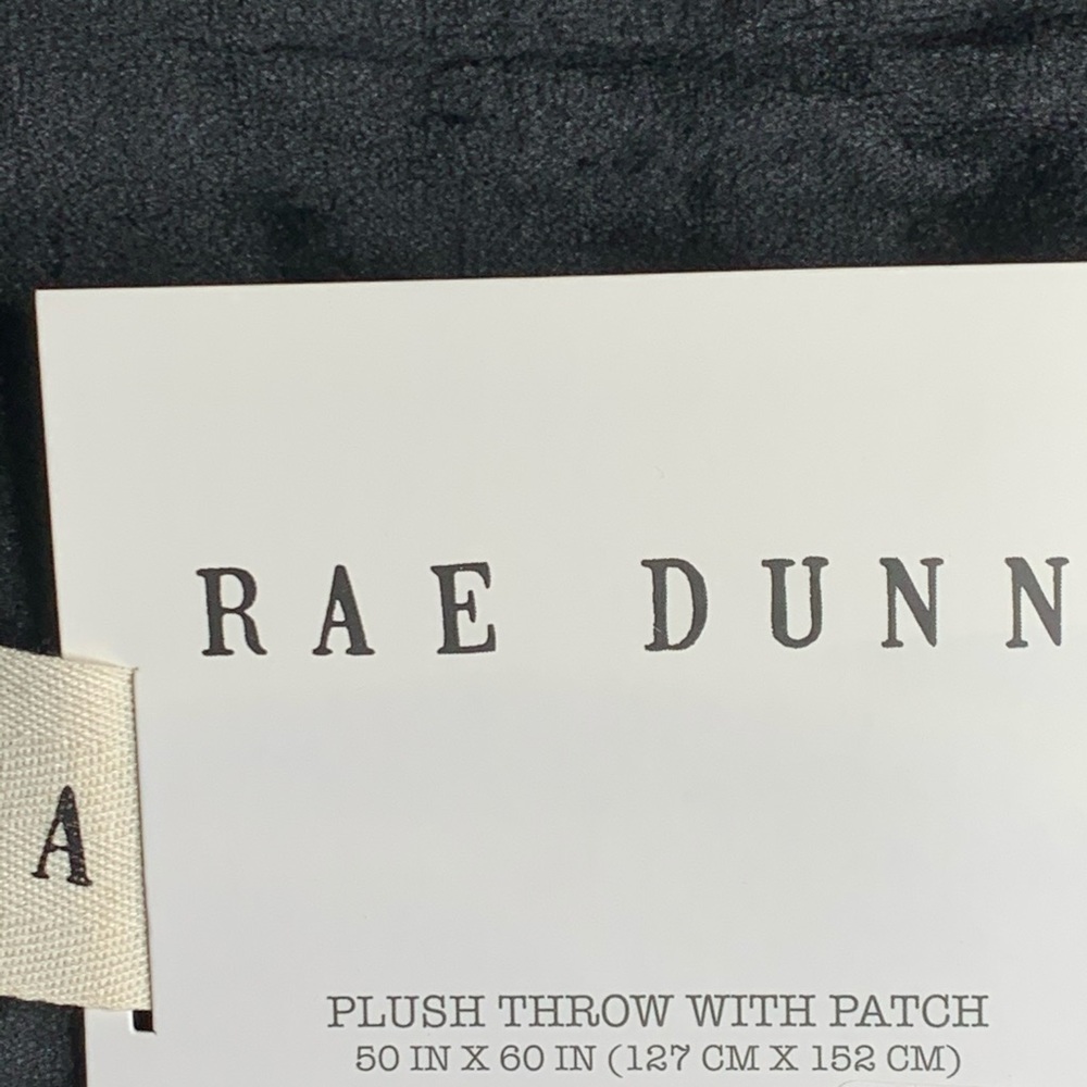 NWT👻Rae Dunn Black Plush BOO Throw Blanket - Picture 4 of 7